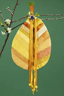 Easter Handicrafts Drucke: Fabric Easter Egg, Cherry Branch, Easter Motif