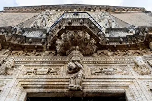 Deserted Building Exterior Drucke: Facade of the Museo Casa Montejo