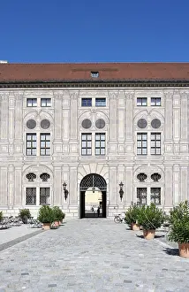 Upper Bavaria Landmark Drucke: Facade and Tor tor in the Kaiserhof