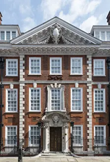 England Cityscape Photography Drucke: Facade, typical red brick house