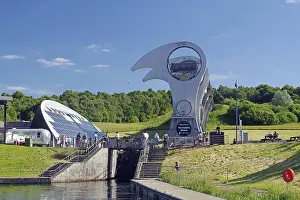 Forth And Clyde Canal Drucke: The Falkirk Wheel, a modern architectural structure