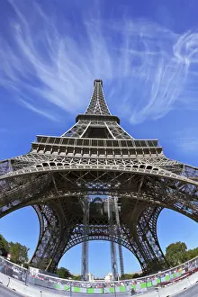 Famous Landmarks In Europe Drucke: The most famous in the world - the Eiffel Tower