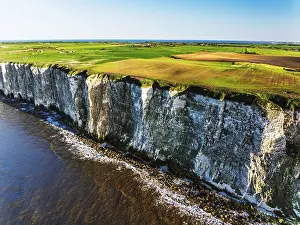 Yorkshire Drone Photography Drucke: Farm and Fields over Bempton Cliffs from a drone