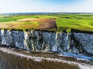 Drone Photography UK Landscape Drucke: Farm and Fields over Bempton Cliffs from a drone
