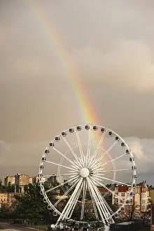 Folkloric Amusement Ride Drucke: Ferris wheel with rainbow