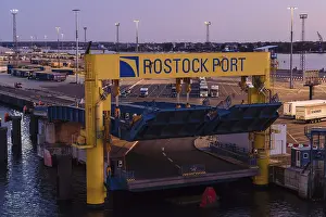 Häfen Drucke: Fährterminal, Überseehafen, Rostock