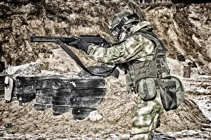 One Person Fight Drucke: The fighter of a special unit performs a dangerous mission