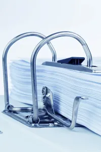 Austria Document Storage Drucke: A file folder with documents and papers