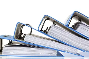 Uninhabited Office Space Drucke: File folders with documents and papers