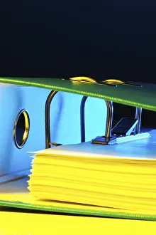 European Contract Files Drucke: File folders with documents and papers