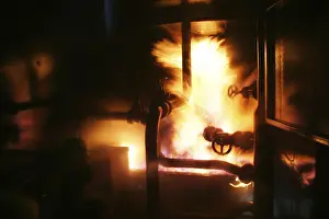 Industrial Plant Drucke: Fire and flames