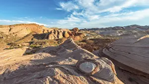 Natural Preserve Nevada USA Drucke: The Fire Wave, Sleeping Lizard rock formation behind