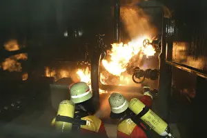 Emergency Response Team Drucke: Firebrigade in action