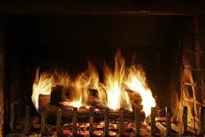 Open Fire Pit Drucke: Fireplace