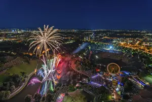 Munich Fireworks Drucke: Fireworks over Munich from a high position