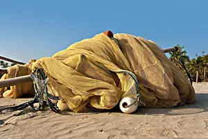 Deserted Beachfront Drucke: Fishing nets on the beach, Silver Beach