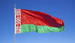 Isolated National Flags Drucke: The flag of Belarus flutters in the wind
