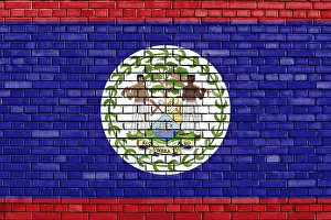 Drucke von Flagge von Belize auf Ziegelmauer gemalt Belize Drucke: Flagge von Belize auf Ziegelmauer gemalt.
