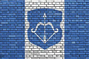 French National Colors Drucke: Flag of Brest painted on brick wall