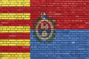 Brick Wall Art Drucke: Flag of Elche painted on brick wall