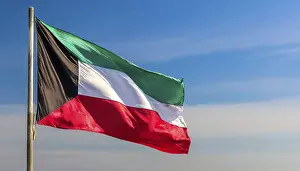 Western Asia Banner Drucke: The flag of Kuwait flutters in the wind