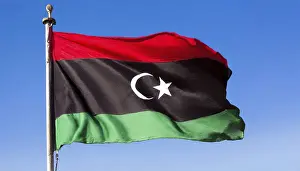 National Colors Africa Drucke: The flag of Libya, fluttering in the wind