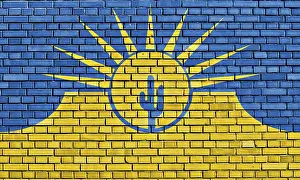 Flag On Brick Wall Drucke: Flag of Mesa painted on brick wall