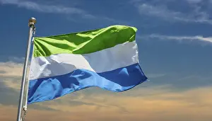 Drucke von Die Flagge von Sierra Leone flattert im Wind, isoliert, gegen den blauen Himmel Verwandte Bilder Drucke: Das Flagge von Sierra Leone, flatternd im Wind.