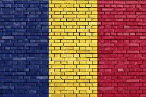 Drucke von Flagge des Tschad auf Ziegelmauer Verwandte Bilder Drucke: Flagge des Tschad auf Ziegelmauer.