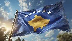 Drucke von Fahnen, die Nationalflagge des Kosovo flattert im Wind Kosovo Drucke: Fahnen, die nationale Flagge des Kosovo flattert im Wind.