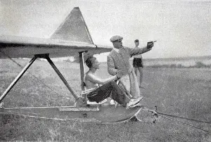 Vintage Aviation Illustration Drucke: Flight student for a glider pilot