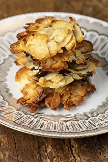 Unhealthy Meal Options Drucke: Florentine biscuits on a plate