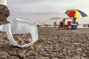 Climate Change Impact Drucke: Focus on cigarettes in foreground
