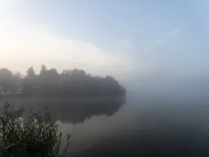 Spreewald Landscape Photography Drucke: Fog and reflections on the lake