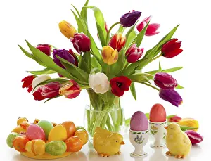 Easter Table Decorations Drucke: Food, Easter table decorations with tulips and easter eggs