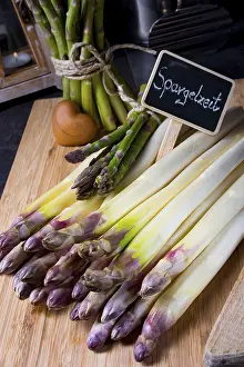 Fresh Asparagus Drucke: Fresh asparagus