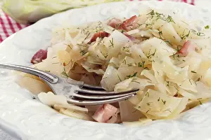Healthy Lunch Ideas Drucke: Fresh cabbage with bacon