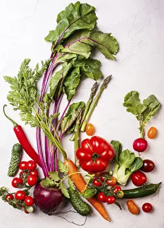 White Background Food Drucke: Fresh different vegetables on the white background