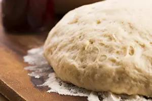 Italian Pastry Drucke: Fresh dough ready for baking