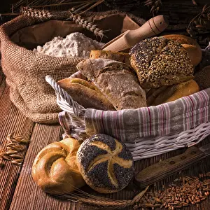 Freshly Baked Baguette Drucke: Fresh rolls