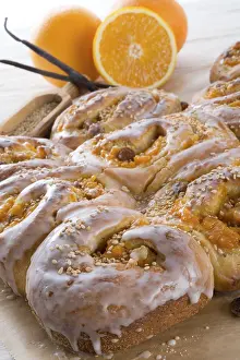 Food Still Life Photography Tips Drucke: Fresh vanilla orange snails