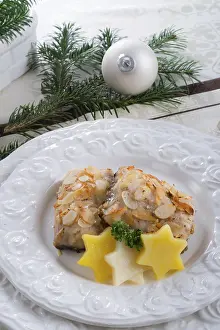 Grilled Fish Recipes Drucke: Fried CARP with almonds