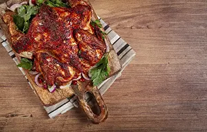 Grilled Chicken Meal Drucke: Whole fried chicken, with spices