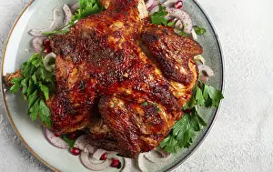 Grilled Chicken Meal Drucke: Whole fried chicken, with spices