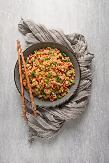 Vegetable Stir Fry Drucke: Fried Rice, with vegetables and egg