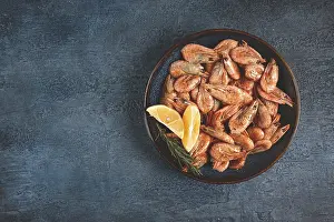 Fresh Seafood Photography Drucke: Fried shrimp, with shell and head