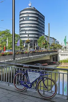 Central Europe Buildings Drucke: Friedrich Ebert Bridge with Neckar Tower
