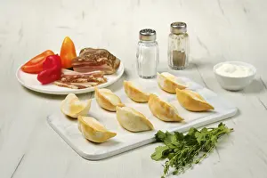 Savory Dumpling Recipes Drucke: Frozen dumplings with bacon and mashed potato