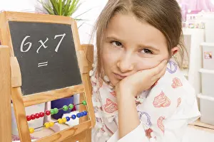 Frustrated Girl Drucke: Frustration at school, arithmetic