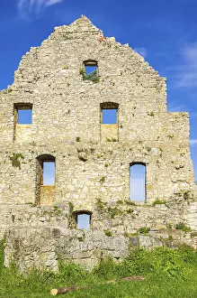 Castle Ruin Germany Drucke: Gable end of a dilapidated building